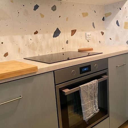 Apartment Close To Metro, 8 Minutes To Centrum And Near Airport Warsaw Exterior photo